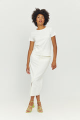 Anthea ist 1,79 und trägt die Größe S