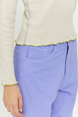 Nika ist 1,79 und trägt die Größe S