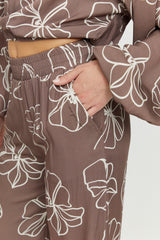 Violina ist 1,75 und trägt Größe S