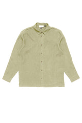 Lennox ist 1,90 und trägt Größe L