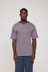 Terence ist 1,90 und trägt Größe L