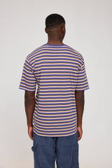 Terence ist 1,90 und trägt Größe L