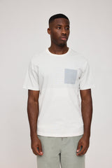 Terence ist 1,90 und trägt Größe L