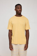 Terence ist 1,90 und trägt Größe L