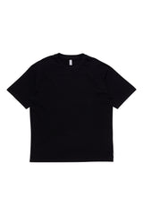 Nick ist 1,88 und trägt Größe L