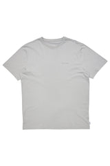 Terence ist 1,90 und trägt Größe L