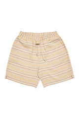 Nick ist 1,88 und trägt Größe L