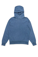 Terence ist 1,90 und trägt Größe L