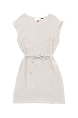 Jade ist 1,75 und trägt Größe S