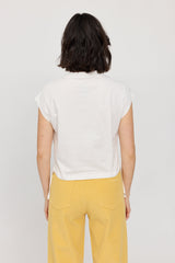 Maren ist 1,75 und trägt Größe S