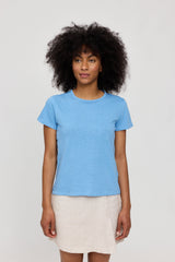 Jade ist 1,75 und trägt Größe S