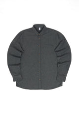 Ben ist 1,85 und trägt Größe L