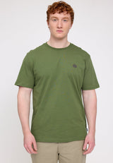 Ben ist 1,85 und trägt Größe L