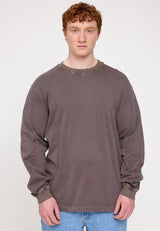 Ben ist 1,85 und trägt Größe L