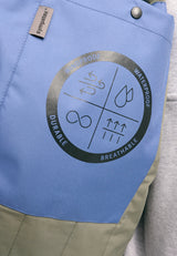 Dominik ist 1.91m und trägt Größe L