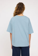 Angelique ist 1,75 und trägt Größe S