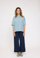 Angelique ist 1,75 und trägt Größe S