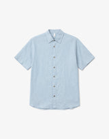 Daniel ist 1,87 und trägt Größe L