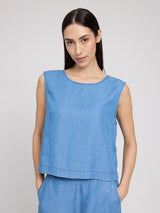 Emma ist 1,76 und trägt Größe S