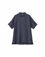 Emma ist 1,76 und trägt Größe S