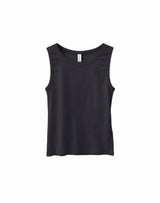 Angelique ist 1,75 und trägt Größe S