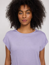 Jade ist 1,75 und trägt Größe S