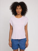 Jade ist 1,75 und trägt Größe S