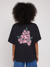 Jade ist 1,75 und trägt Größe S