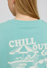 Julia ist 1,78 und trägt Größe S