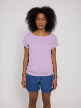 Jade ist 1,75 und trägt Größe S