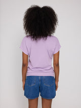 Jade ist 1,75 und trägt Größe S