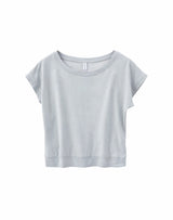 Jade ist 1,75 und trägt Größe S