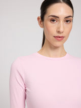 Emma ist 1,76 und trägt Größe S