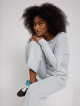 Jade ist 1,75 und trägt Größe S