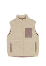 Ben ist 1,85 und trägt Größe L