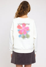 Angelique ist 1,75 und trägt Größe S