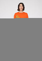 Maren ist 1,75 und trägt Größe S