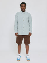 Prince ist 1,85 und trägt Größe L