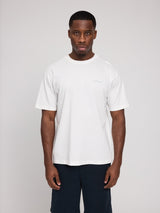 Ben ist 1,85 und trägt Größe L