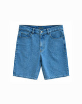 Prince ist 1,85 und trägt Größe L