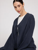 Emma ist 1,76 und trägt Größe S