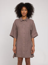 Jade ist 1,75 und trägt Größe S