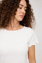 Mandy ist 1,68 und trägt Größe S