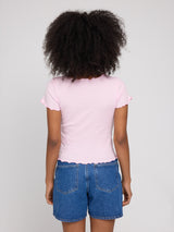 Jade ist 1,75 und trägt Größe S