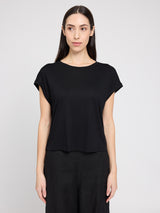 Emma ist 1,76 und trägt Größe S