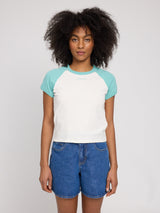 Jade ist 1,75 und trägt Größe S