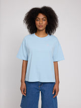 Jade ist 1,75 und trägt Größe S