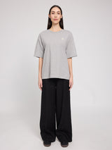 Emma ist 1,76 und trägt Größe S