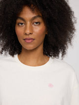 Jade ist 1,75 und trägt Größe S