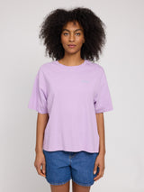 Jade ist 1,75 und trägt Größe S